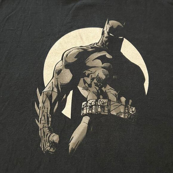 2005 batman graphic tee - Picture 2 of 5